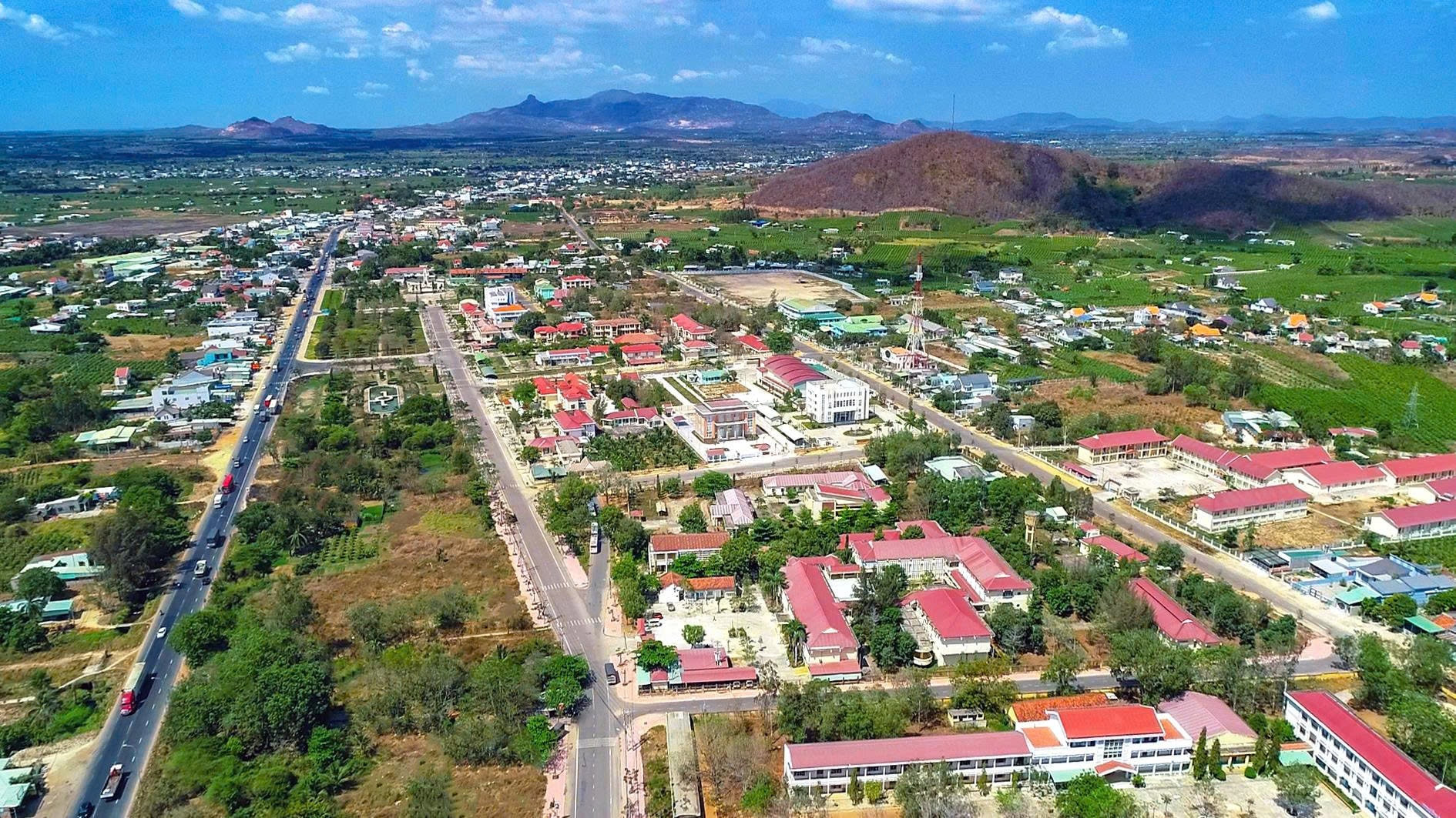 gen-h-toan-canh-xa-ham-thuan-nam(1).jpg