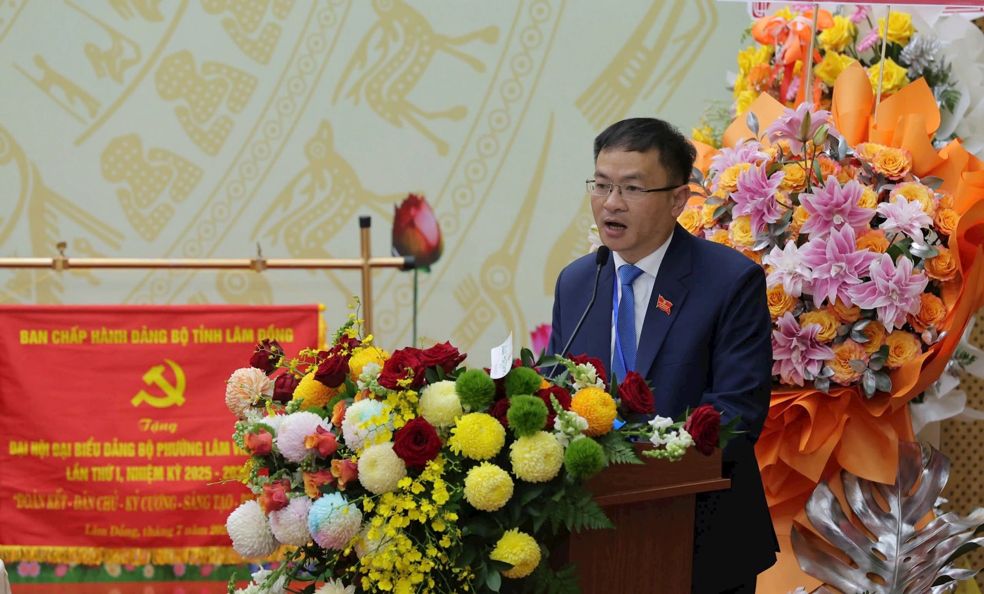 ong-dang-quang-tu-17533539789791528292178.jpg