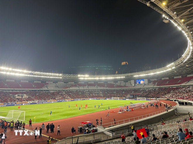 Sân vận động Gelora Bung Karno sẵn sàng cho trận chung kết. (Ảnh: Đỗ Quyên/TTXVN) ttxvn-u23-indonesia-u23-viet-nam-29-7.jpg