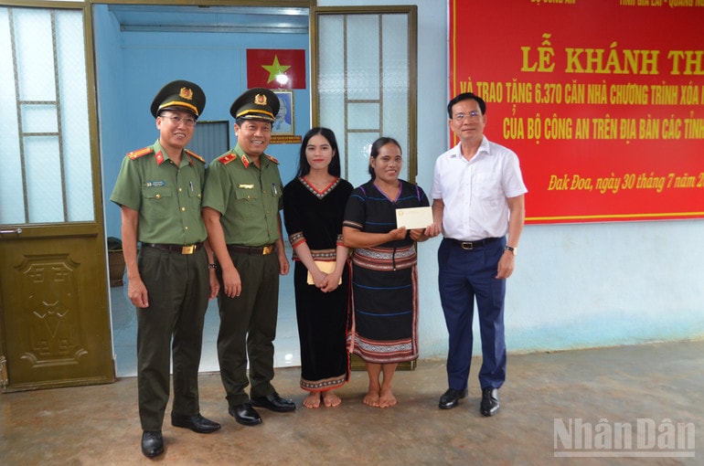 ndo_br_dsc-0814.jpg