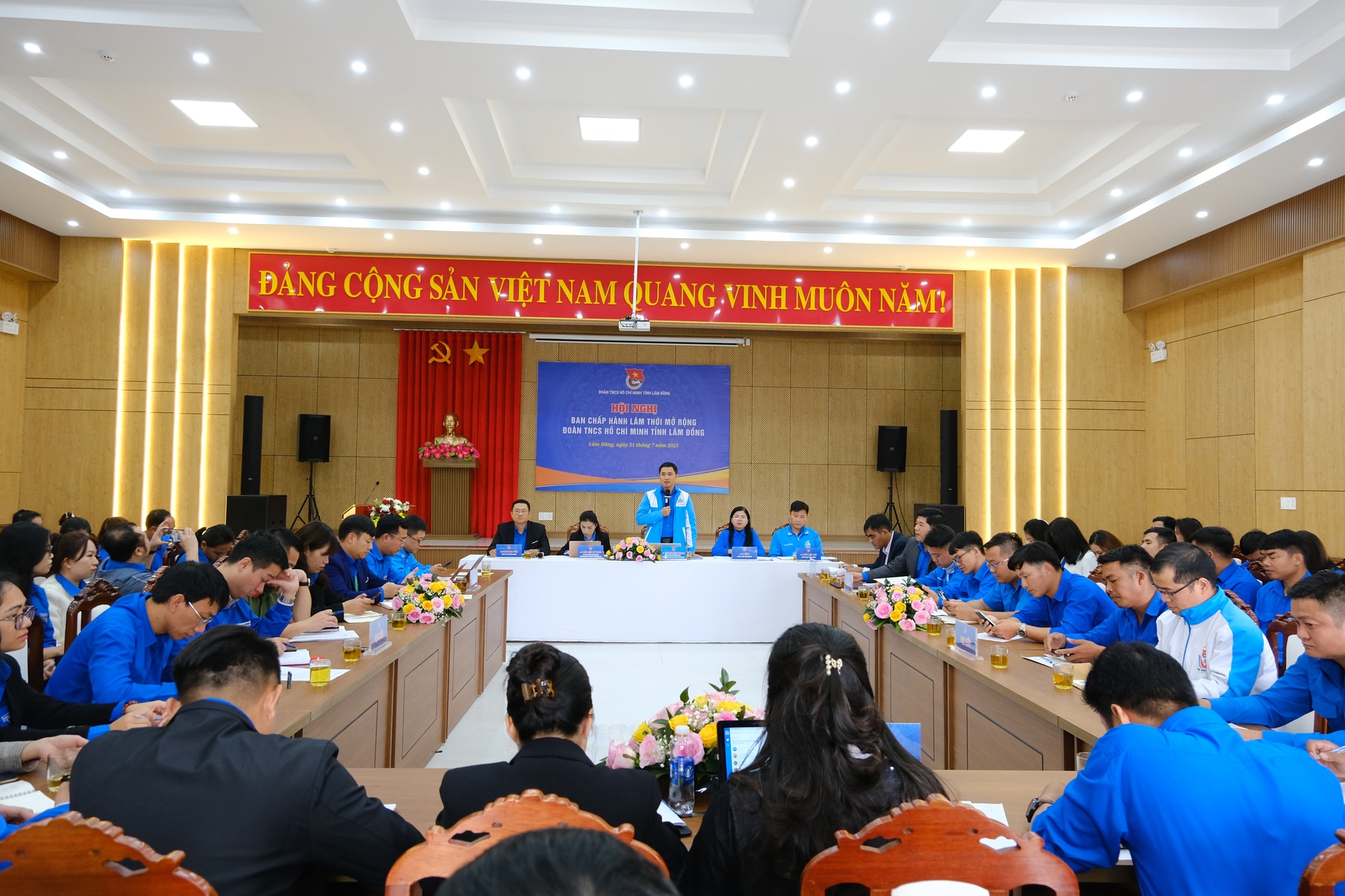 Quang cảnh Hội nghị