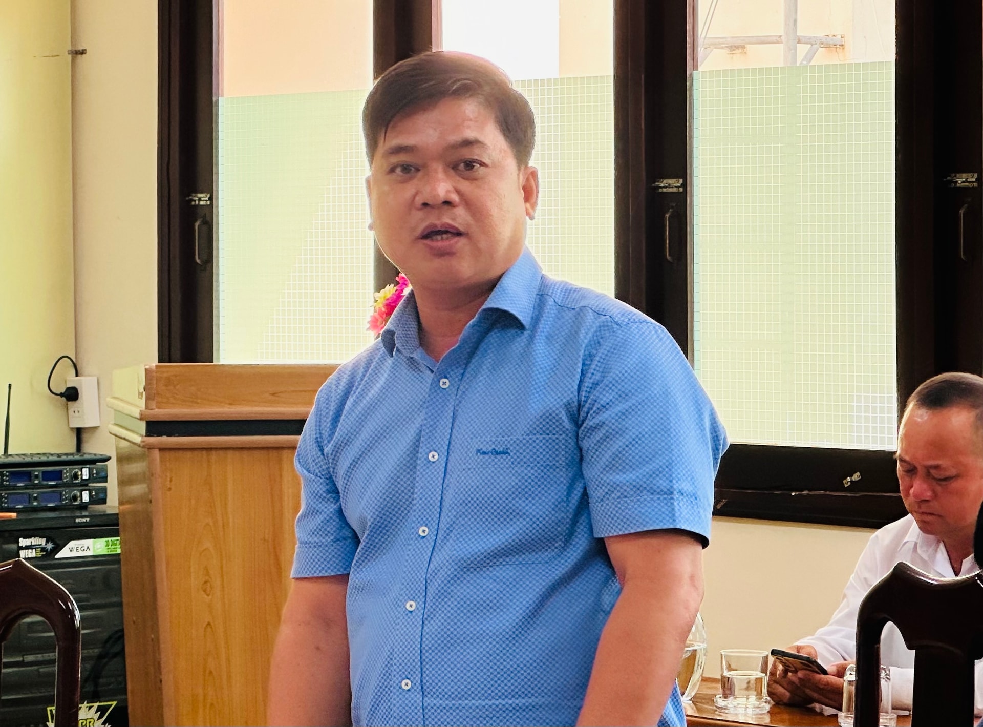 Ông Huỳnh Cảnh, Chủ tịch Hiệp hội thanh long Bình Thuận phát biểu tại buổi làm việc