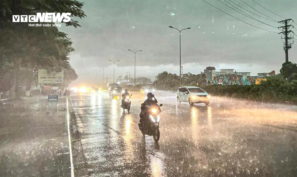 Từ chiều tối mai 4/8, miền Bắc bước vào đợt mưa lớn. (Ảnh minh hoạ: Viên Minh)