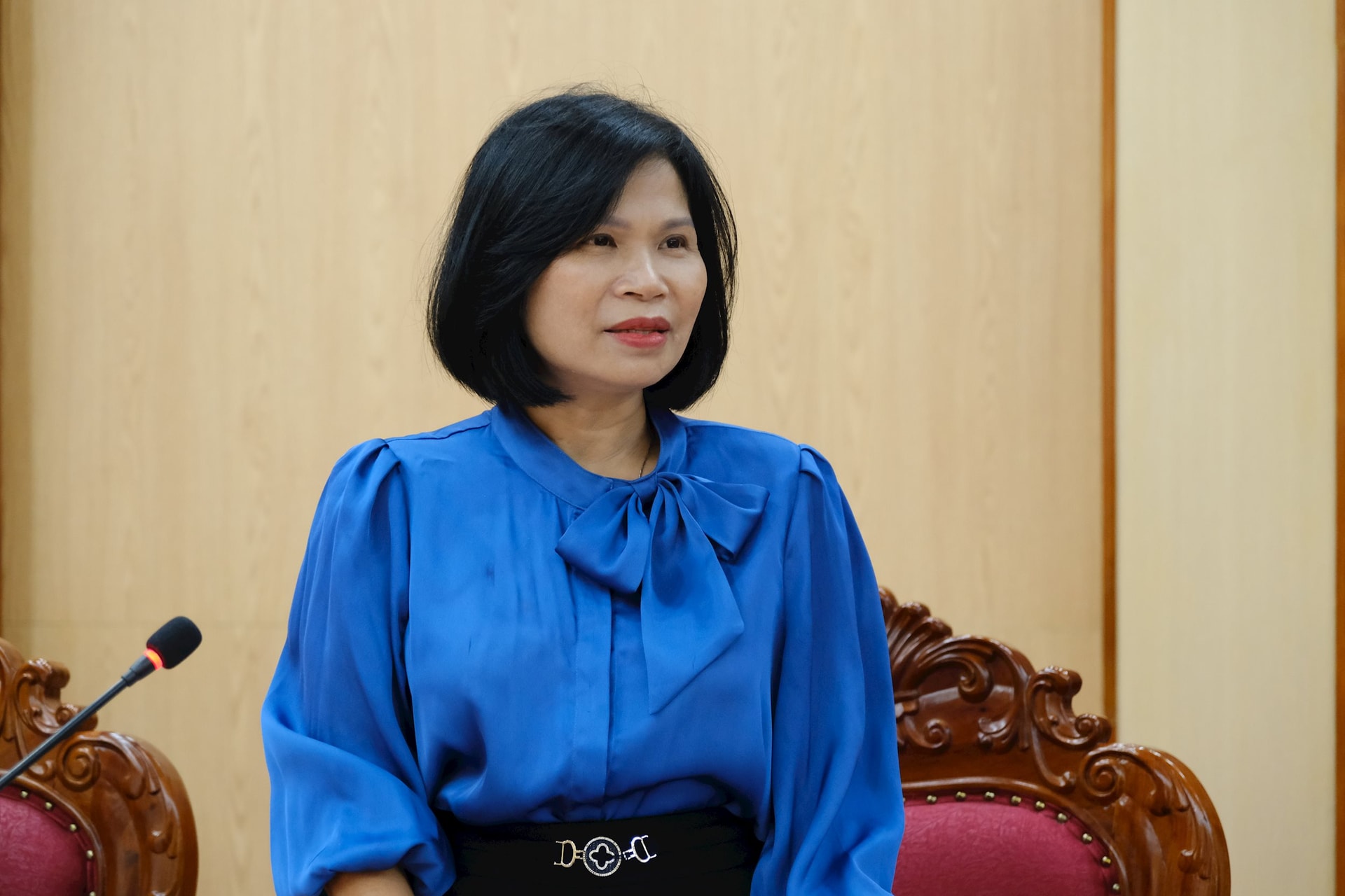 អនុប្រធាននាយកដ្ឋានហិរញ្ញវត្ថុ Bui Thi Tuyet Mai បានឆ្លើយតបទៅនឹងអនុសាសន៍ក្នុងស្រុក