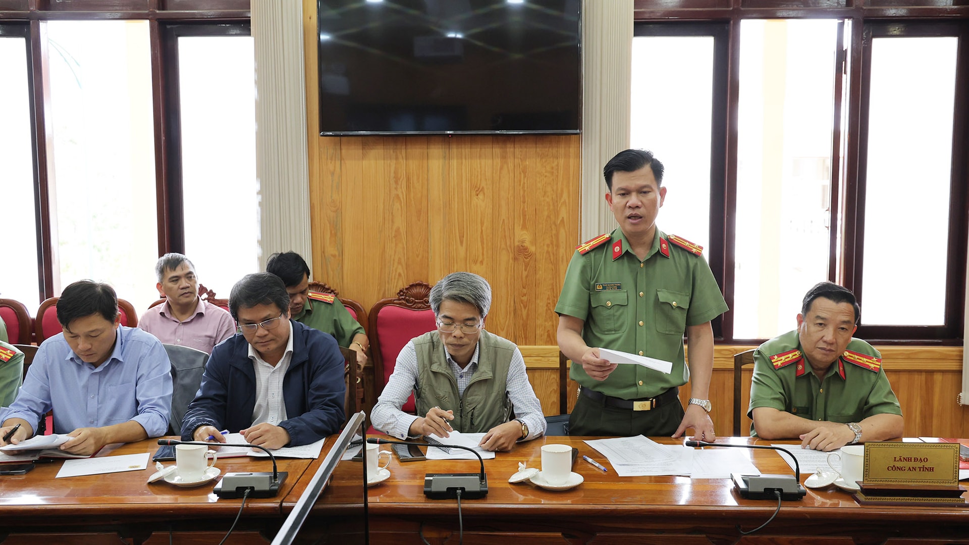 nghi3855.jpg