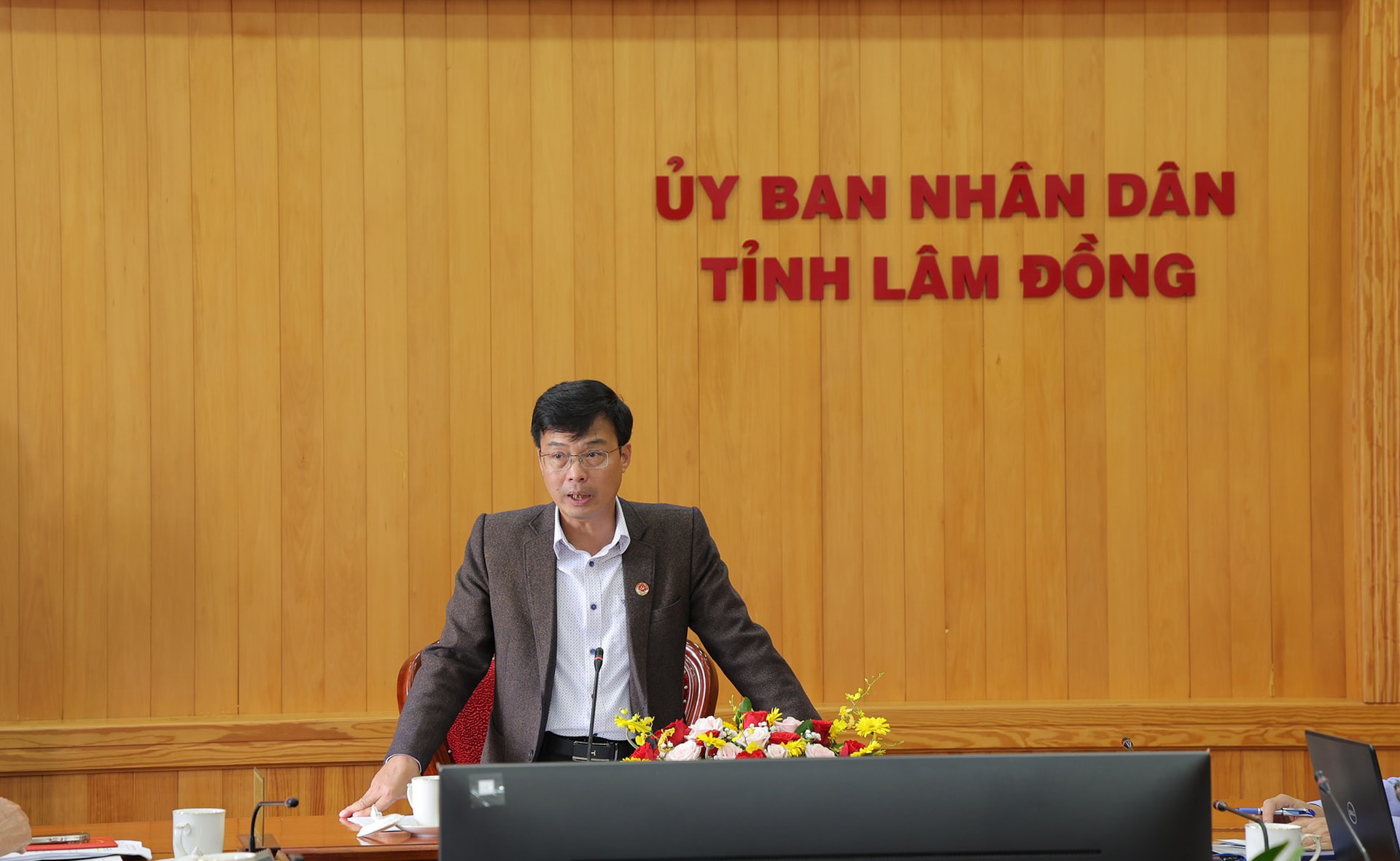 nghi3907.jpg