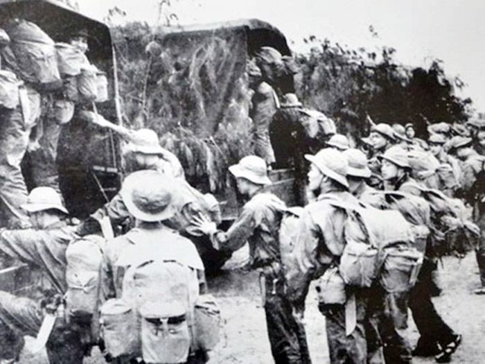 lop_lop_can_bo_cong_an_ha_noi_ha-1755303974430-700x525.jpg