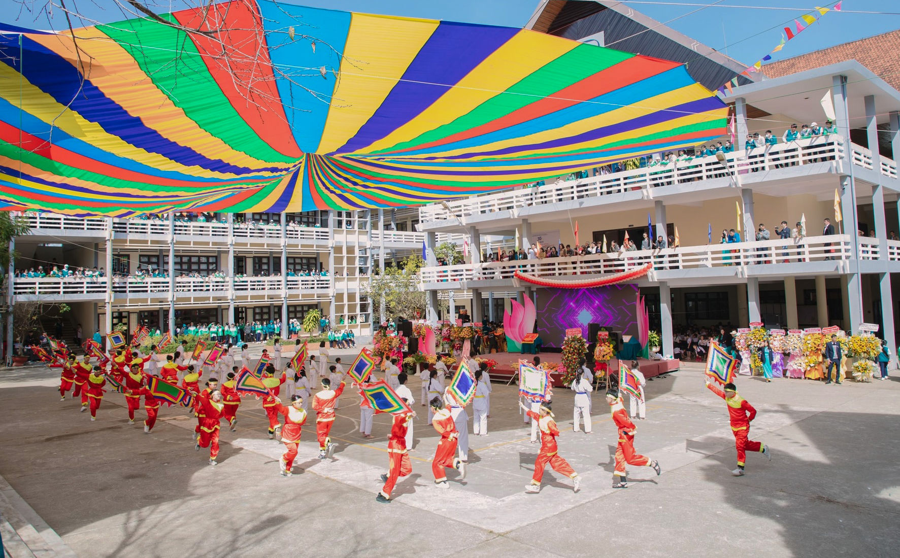 truong-pt-hermann-gmeiner-la-truong-ngoai-ngoai-cong-lap-duoc-cong-nhan-chuan-quoc-gia-tu-nam-2016-den-nay.jpg