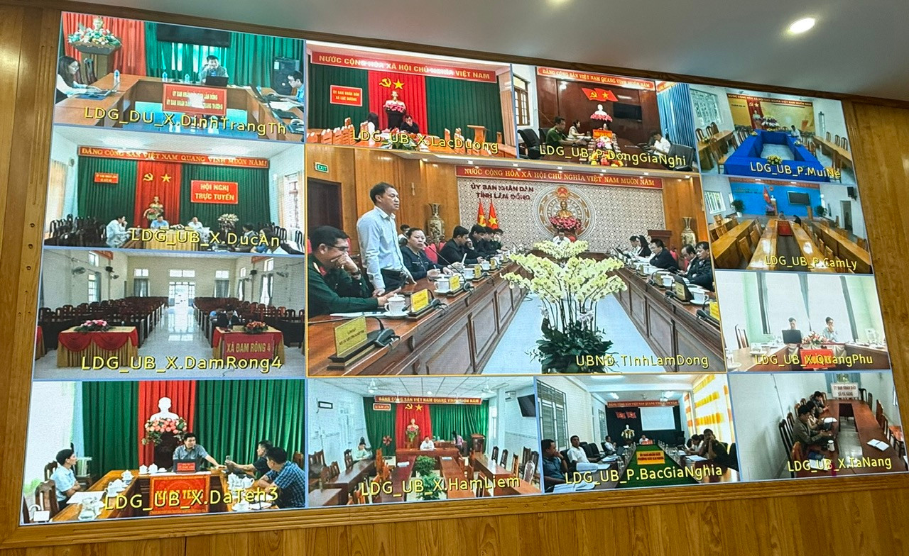 Các xã, phường đặc khu tham dự trực tuyến tại các điểm câu
