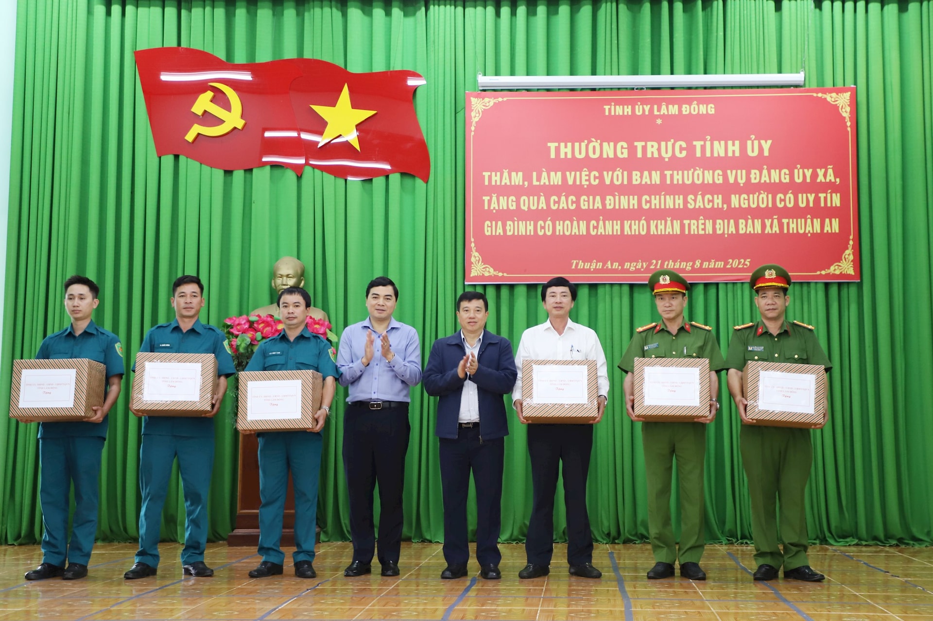 tang qua thuan an
