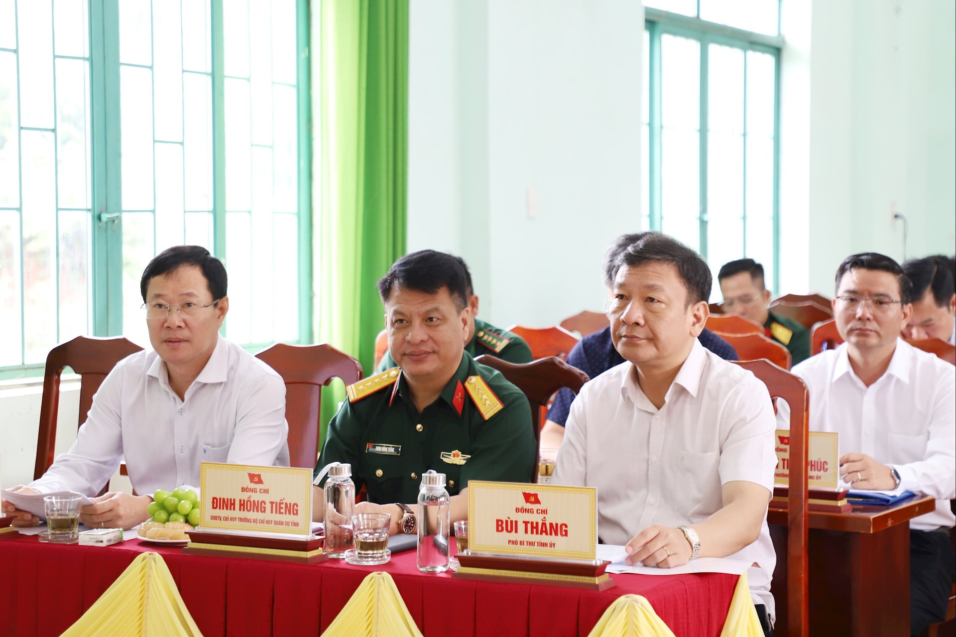 Đồng chí Bùi Thắng, Phó Bí thư Tỉnh ủy tham dự đoàn công tác