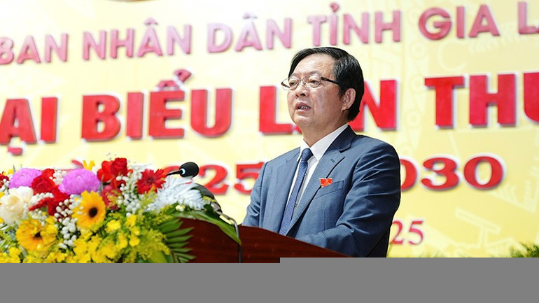 Đồng chí Hồ Quốc Dũng, Ủy viên Trung ương Đảng, Bí thư Tỉnh ủy Gia Lai. ndo_br_a1.jpg