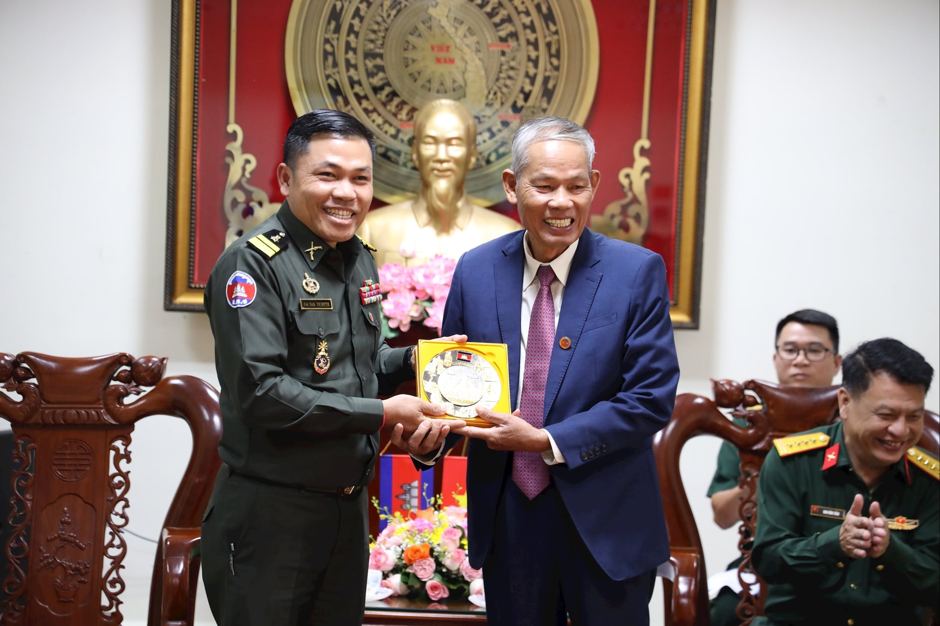 ៦.jpg
