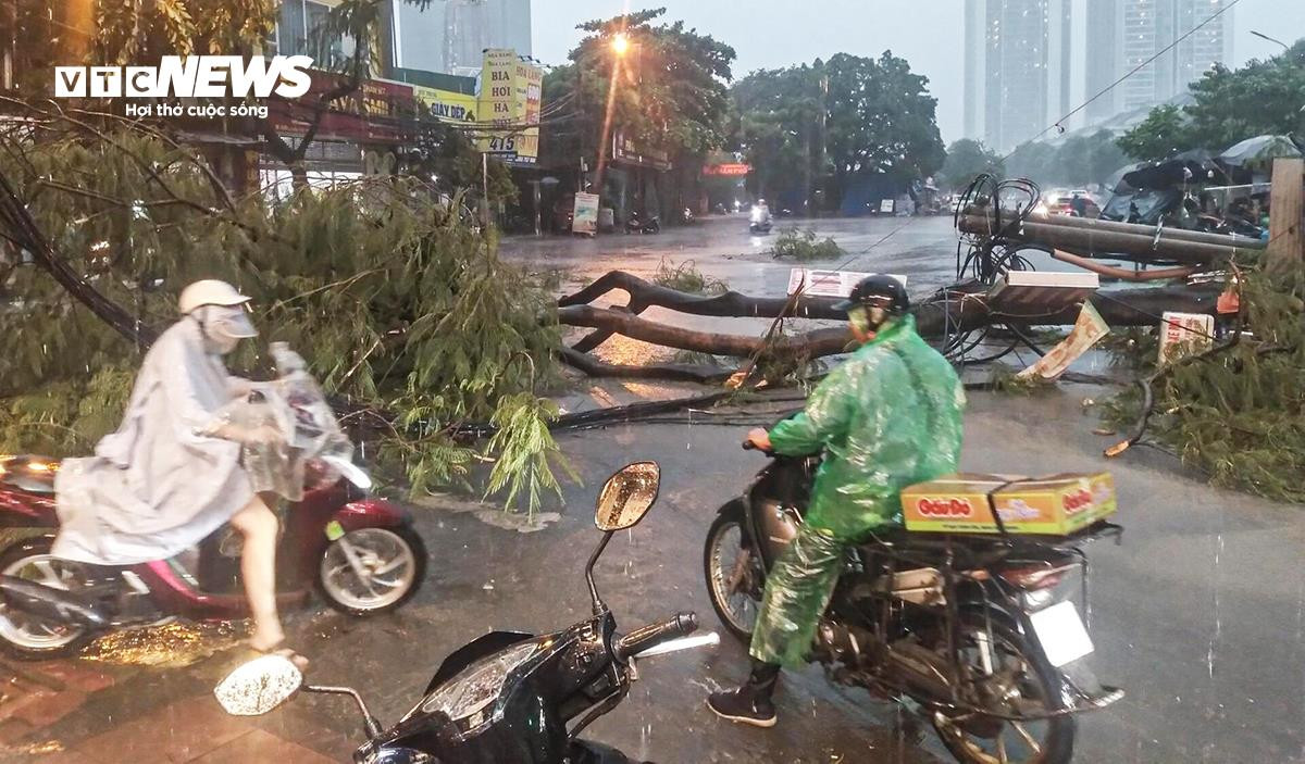 Bão số 5 sẽ gây mưa to, gió lớn ở loạt tỉnh miền Trung. (Ảnh minh hoạ: Viên Minh)