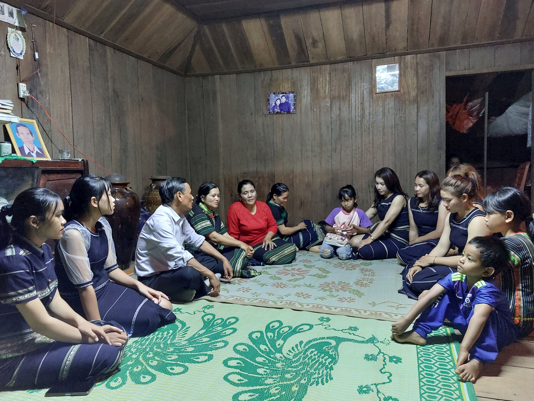 Sinh hoạt văn hóa ở buôn Ka La-xã Bảo Thuận, Lâm Đồng