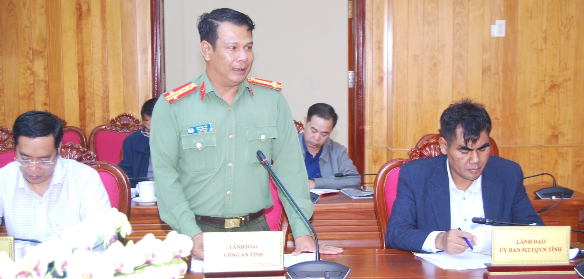 តំណាងថ្នាក់ដឹកនាំមន្ទីរ និងសាខាពាក់ព័ន្ធនីមួយៗ ថ្លែងក្នុងកិច្ចប្រជុំ (២)