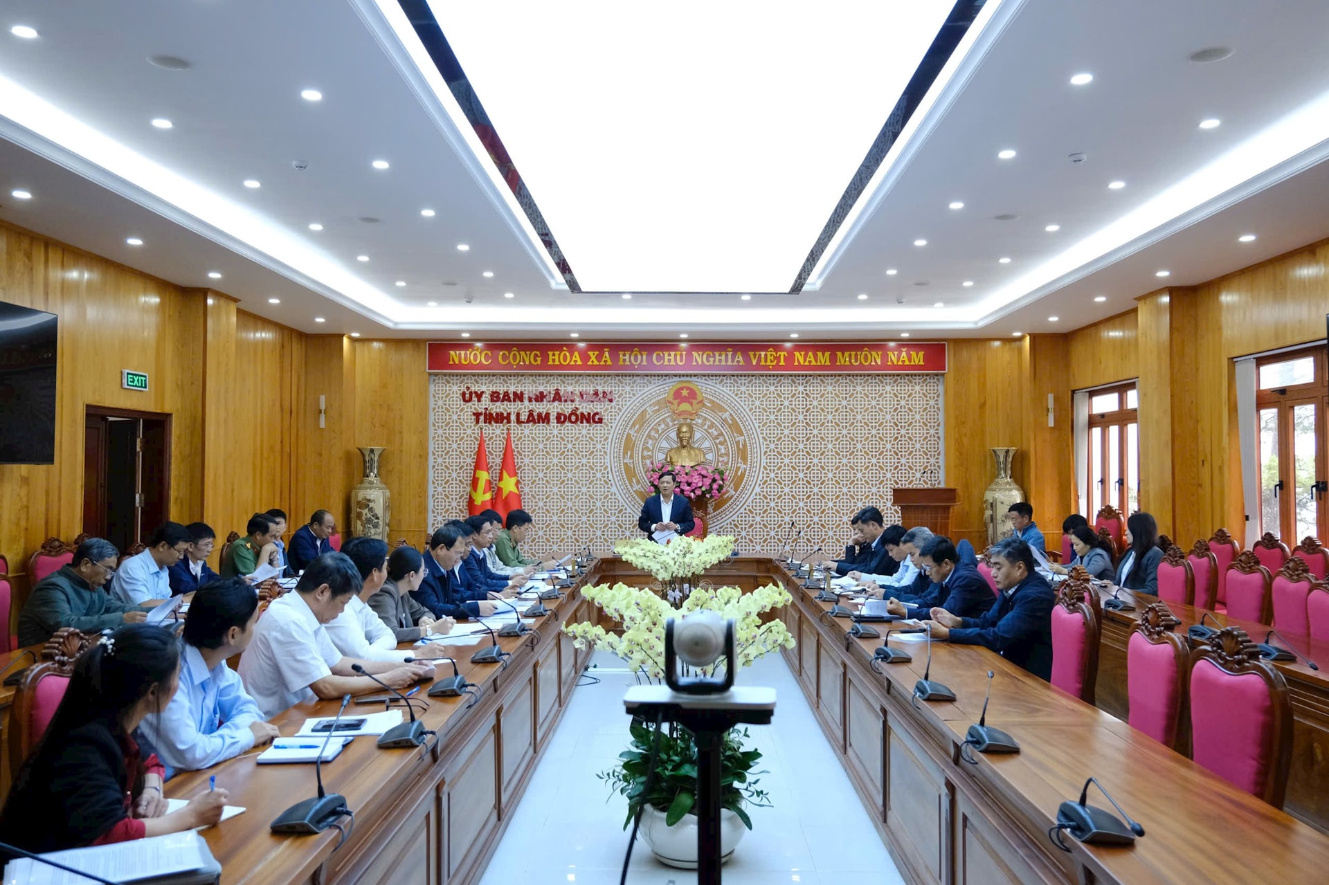 Scéna pracovního jednání