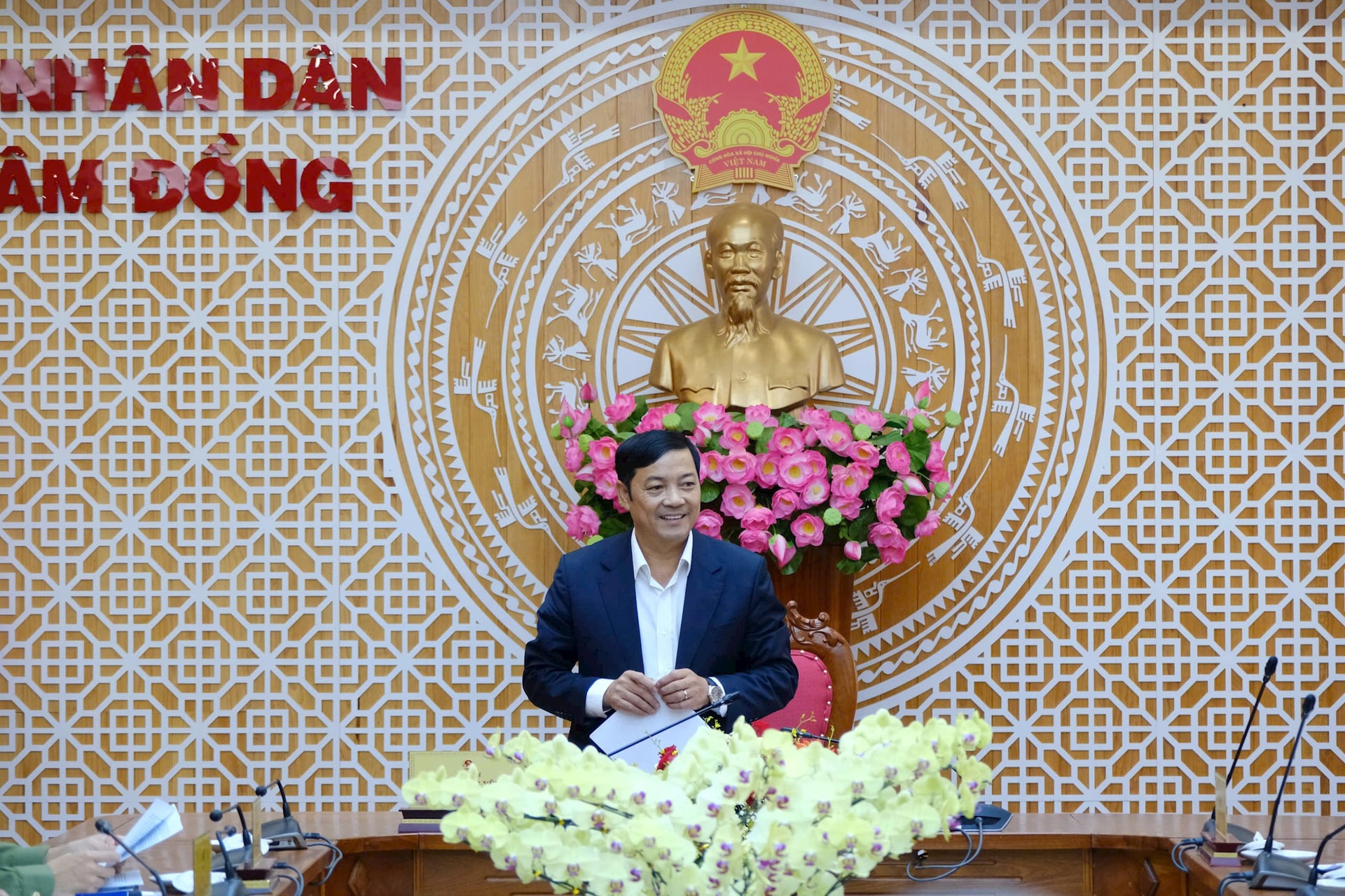 សមមិត្ត Le Trong Yen សមាជិកគណៈកម្មាធិការអចិន្ត្រៃយ៍បក្សខេត្ត អនុប្រធានគណៈកម្មាធិការប្រជាជនខេត្ត ថ្លែងសុន្ទរកថាបញ្ចប់។