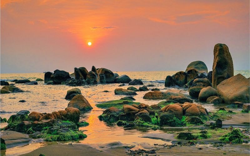 discover-top-10-beautiful-tourist-destinations-in-binh-thuan-00110.jpg