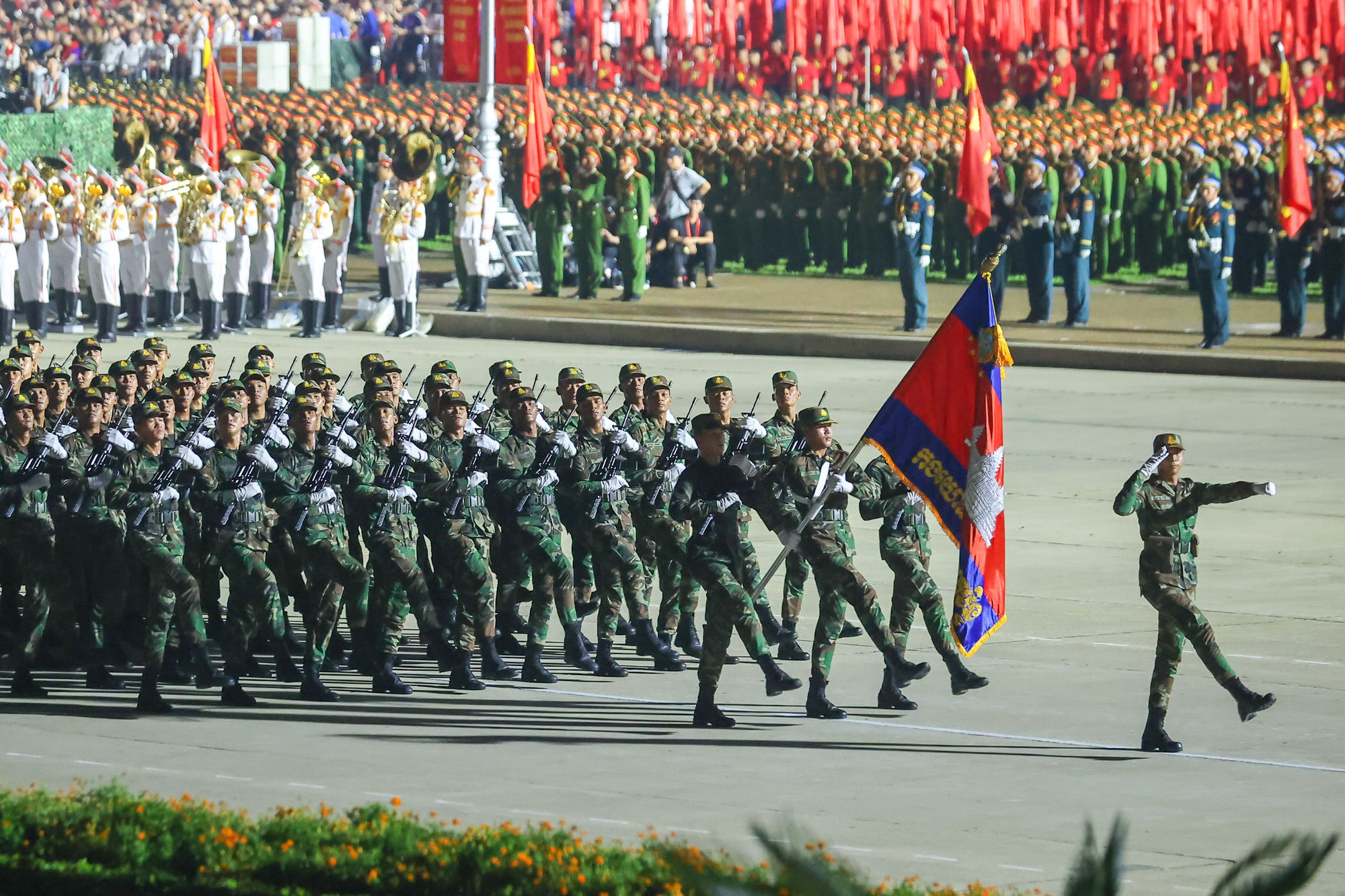 Diễu binh, diễu hành A80: Thể hiện khí thế hào hùng, sức mạnh của lực lượng vũ trang nhân dân- Ảnh 5.