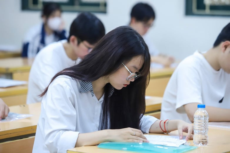 Đề xuất sửa đổi Quy chế thi tuyển chọn Db451 sòng bạc trực tuyến giỏi sau sáp nhập (Hình ảnh từ Internet)