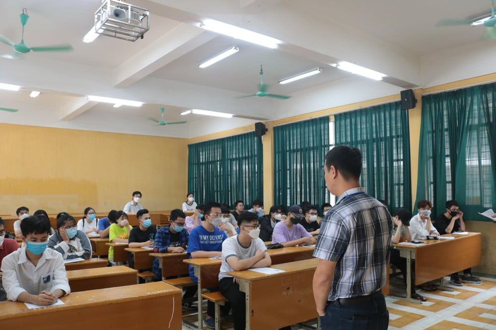 Quyết định 1832/QĐ-TTg: Đơn giản hóa thủ tục hành chính trong lĩnh vực giáo dục đào tạo năm 2025