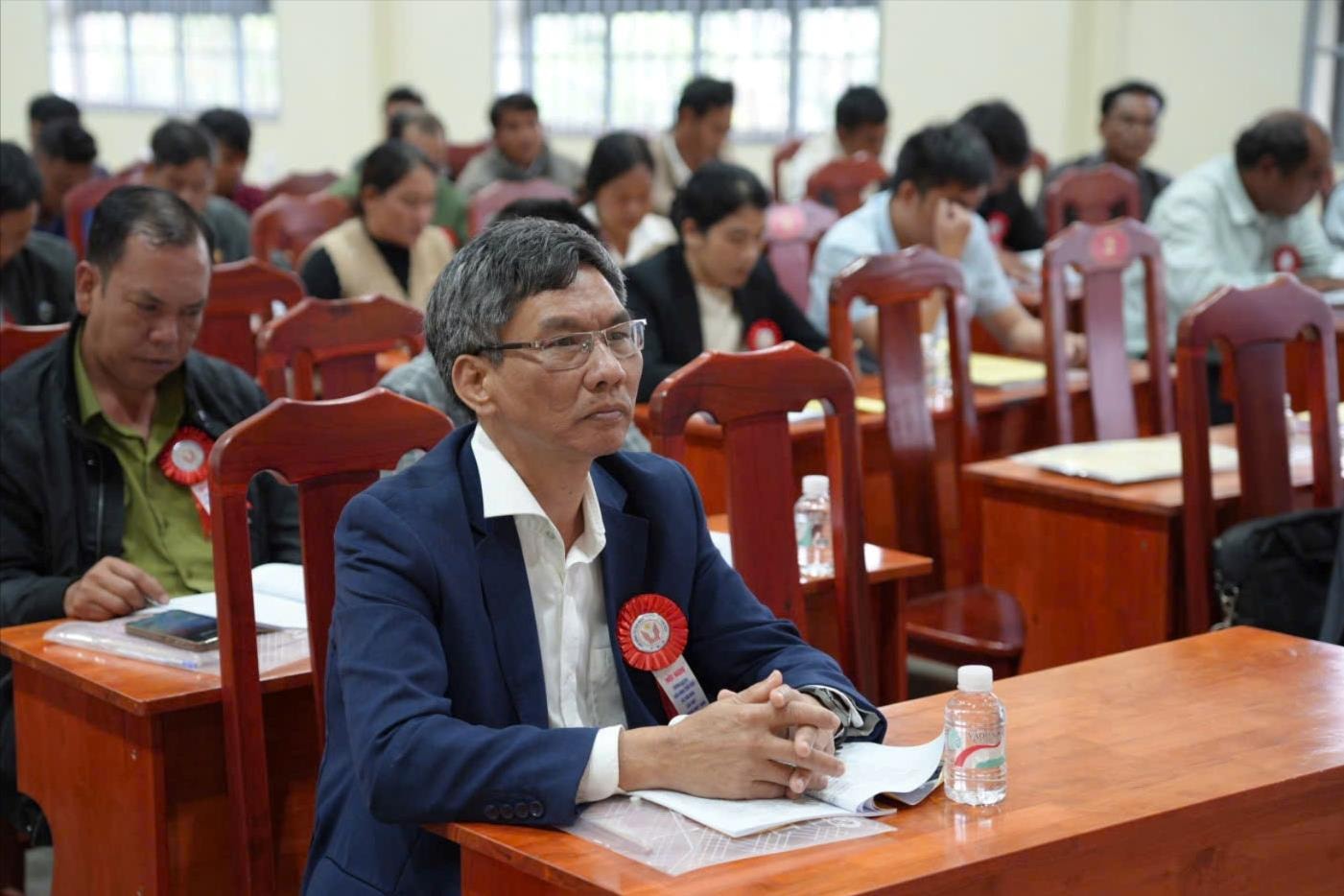 Zástupci se účastní konference (1).jpg