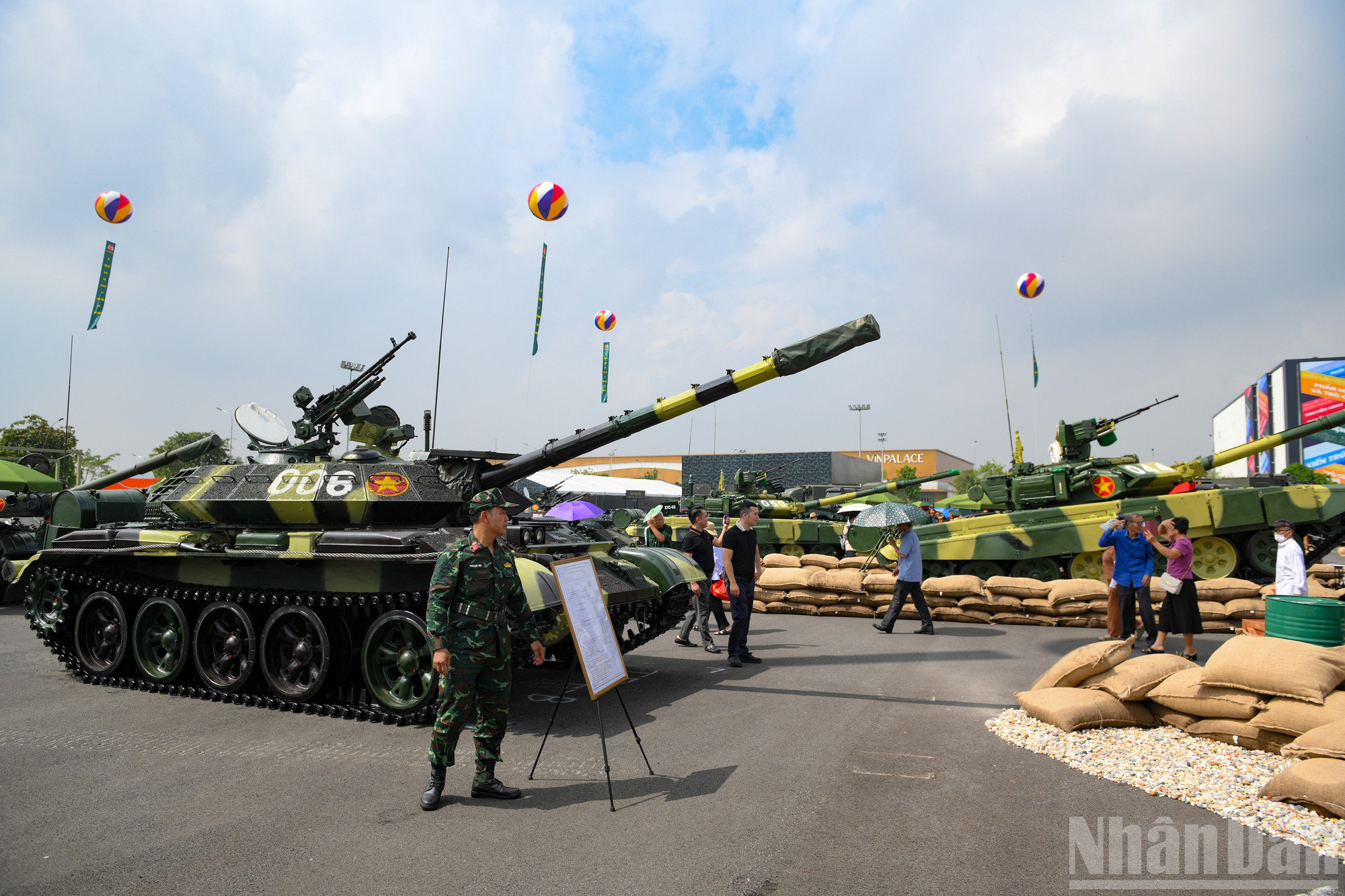 ndo_br_khi-tai-tai-trien-lam-4848.jpg