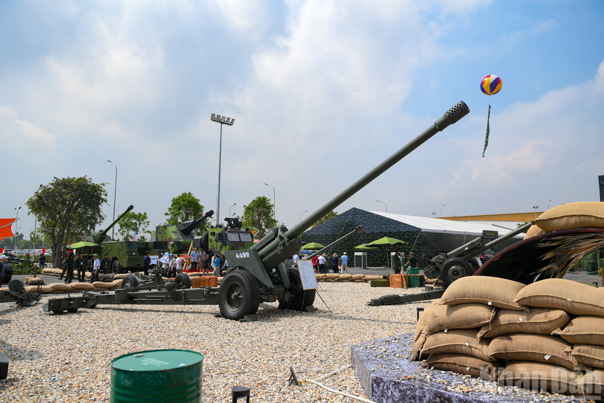 ndo_br_khi-tai-tai-trien-lam-4908.jpg