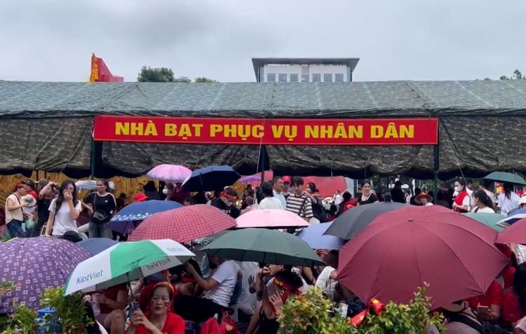 Hà Nội: Lắp dựng 10 nhà bạt dã chiến phục vụ nhân dân tham quan Lễ diễu binh diễu hành A80 