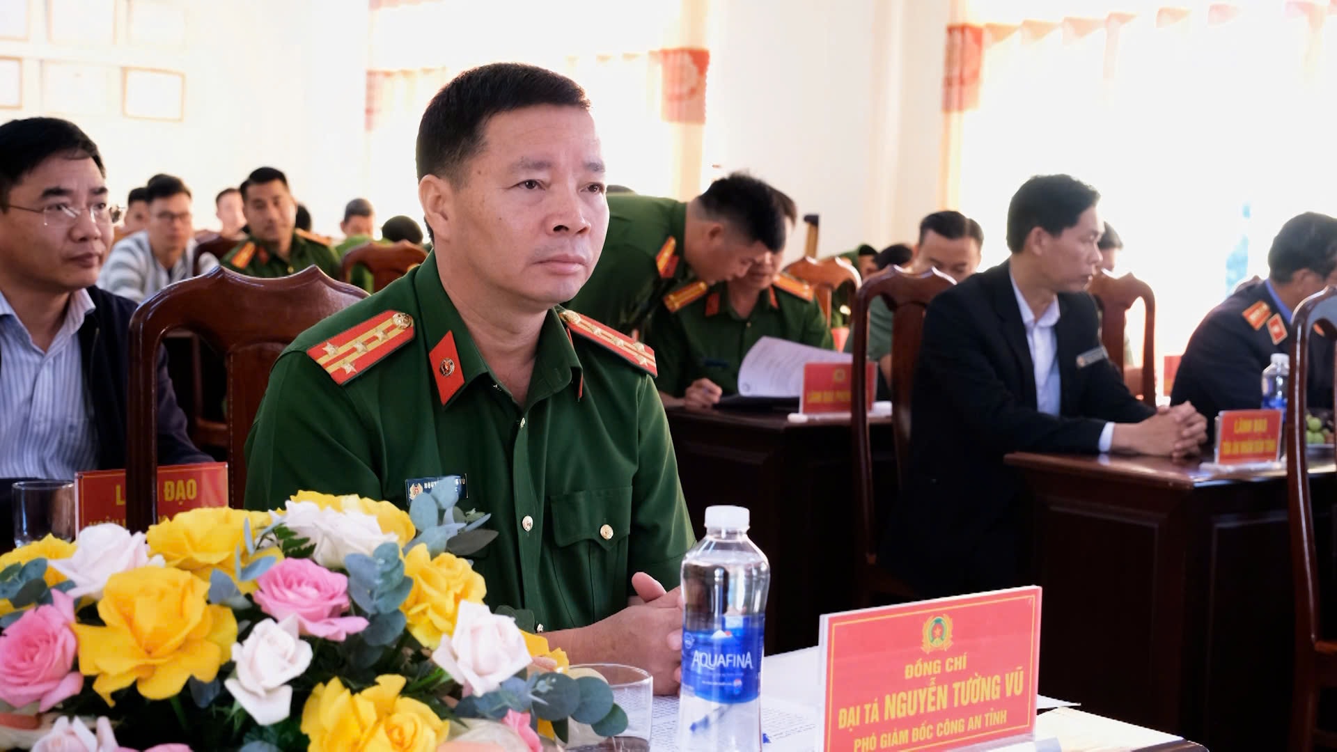 លោកវរសេនីយ៍ឯក Nguyen Tuong Vu ស្នងការរងនគរបាលខេត្ត Lam Dong បានចូលរួមពិធីនេះ។