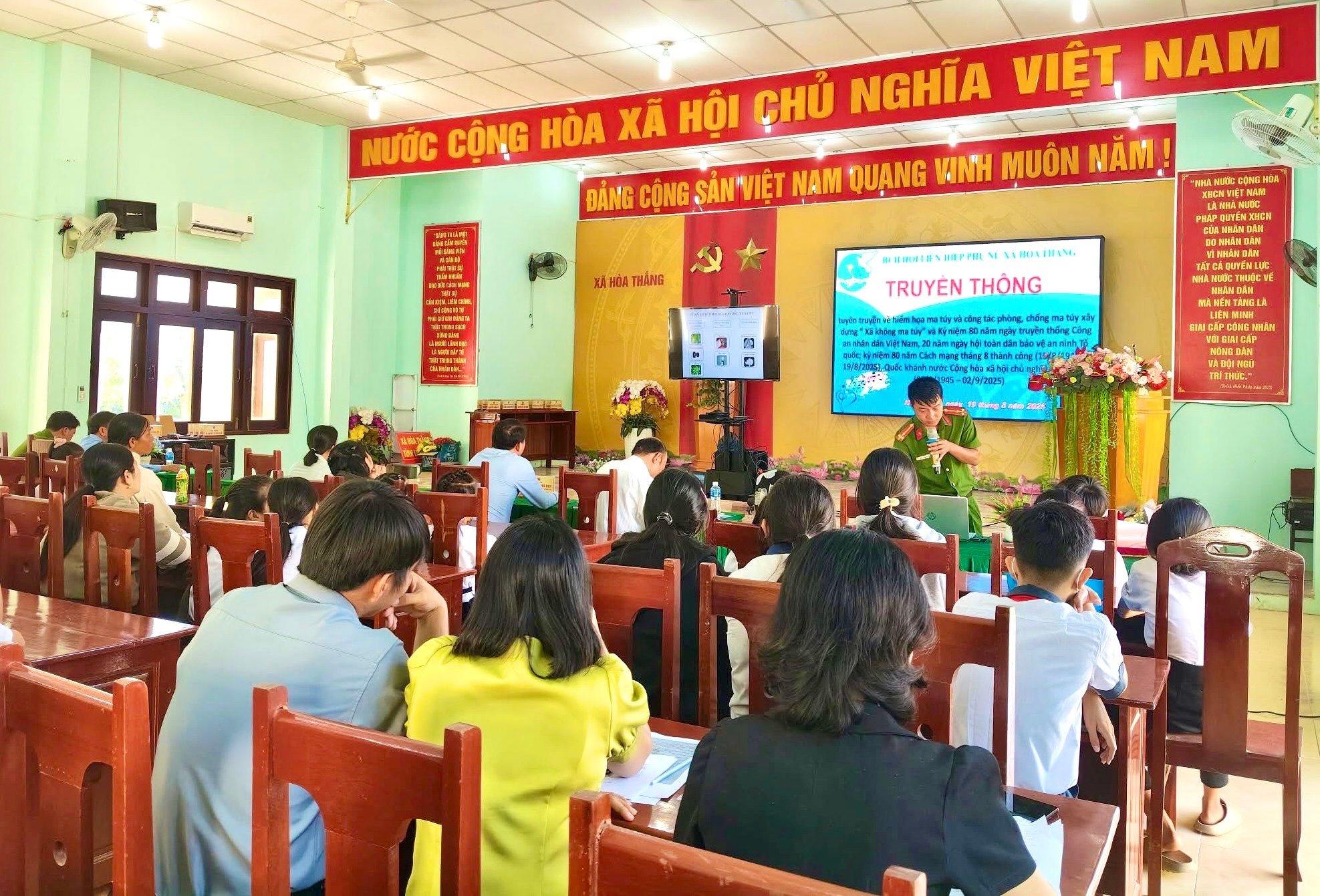 Tuyên truyền phòng, chống ma tuý