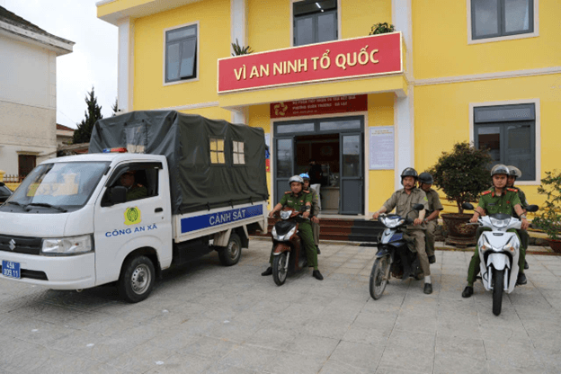 Lực lượng ANTT cơ sở phối hợp Công an phường Xuân Trường triển khai kế hoạch công tác 2