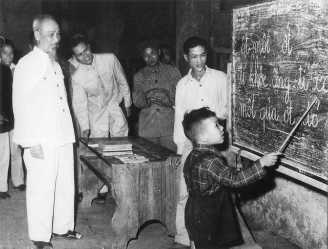 Sáng 5/9 TRỰC TIẾP: LỄ KHAI GIẢNG năm học mới và Kỷ niệm 80 năm thành lập Bộ Quốc gia Giáo dục- Ảnh 5.