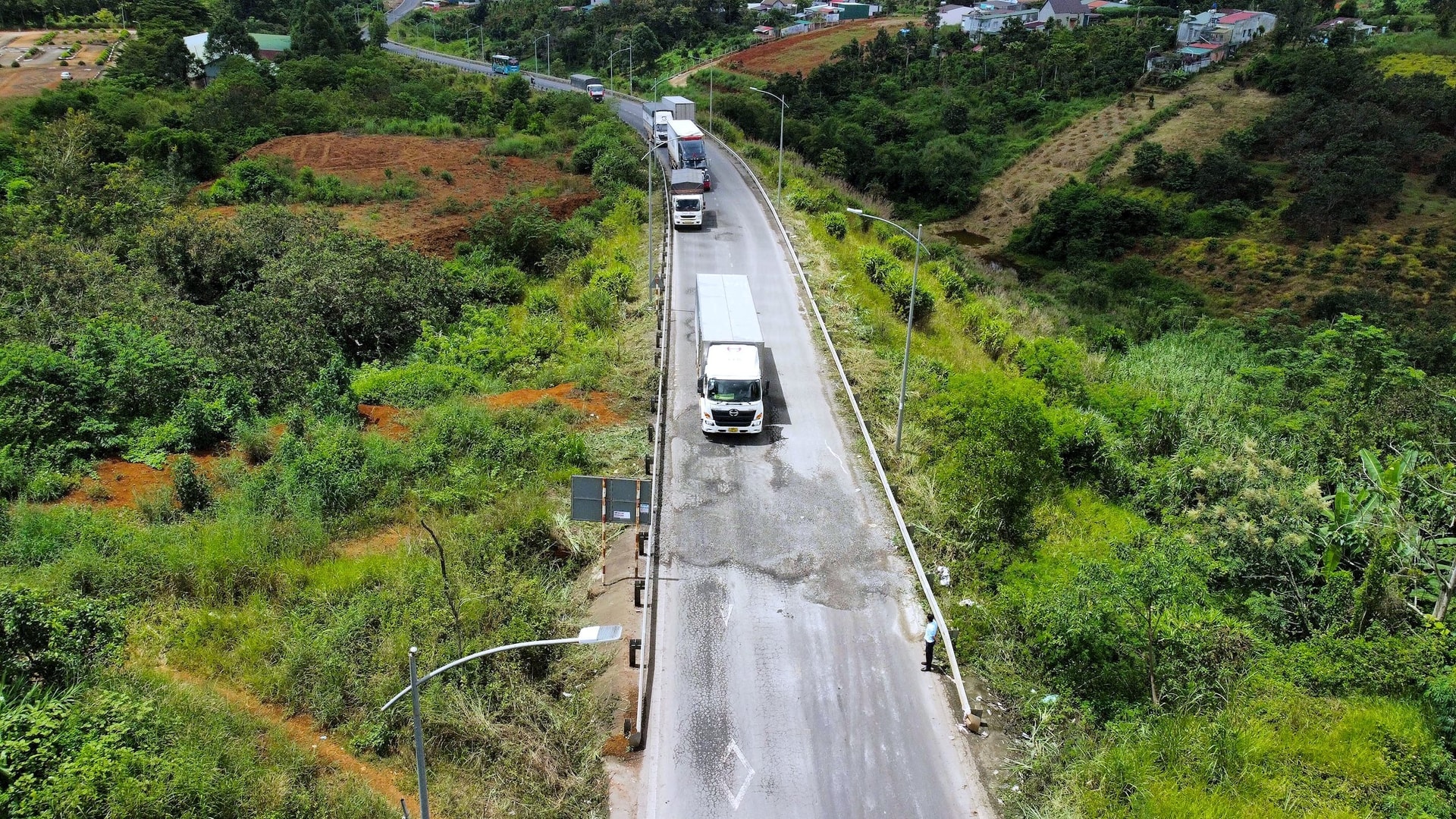 dji_fly_20231003_104616_825_1696304783026_photo_optimized.jpg