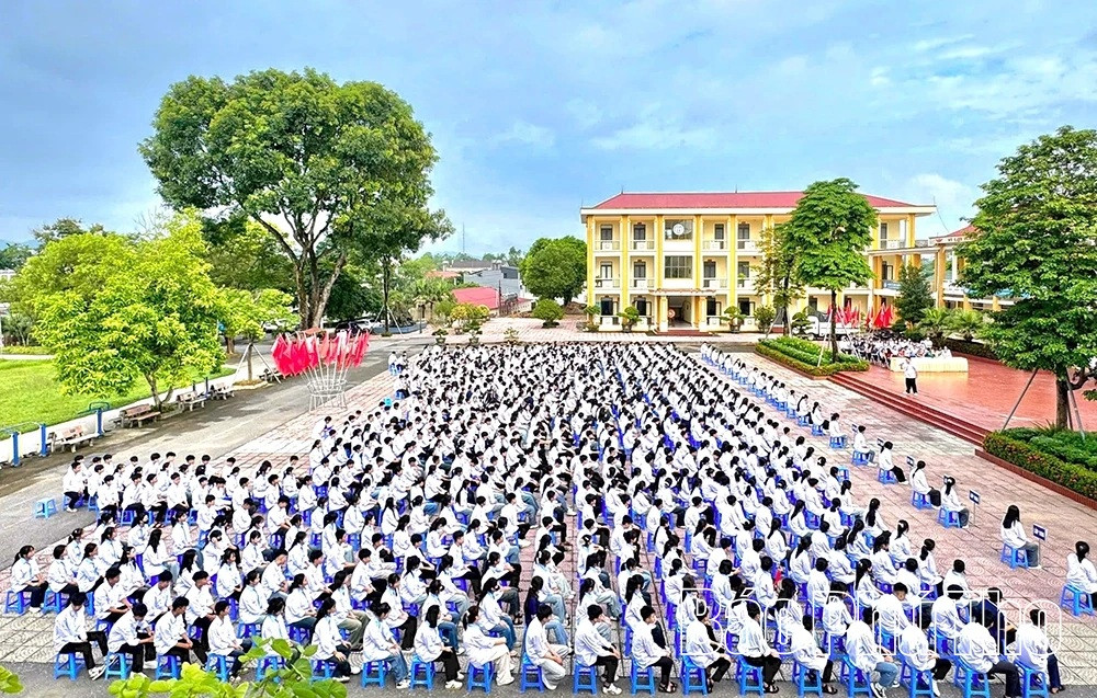 TRỰC TIẾP: Lễ khai giảng đặc biệt của 1,7 triệu thầy, cô và gần 30 triệu học sinh, sinh viên- Ảnh 11.