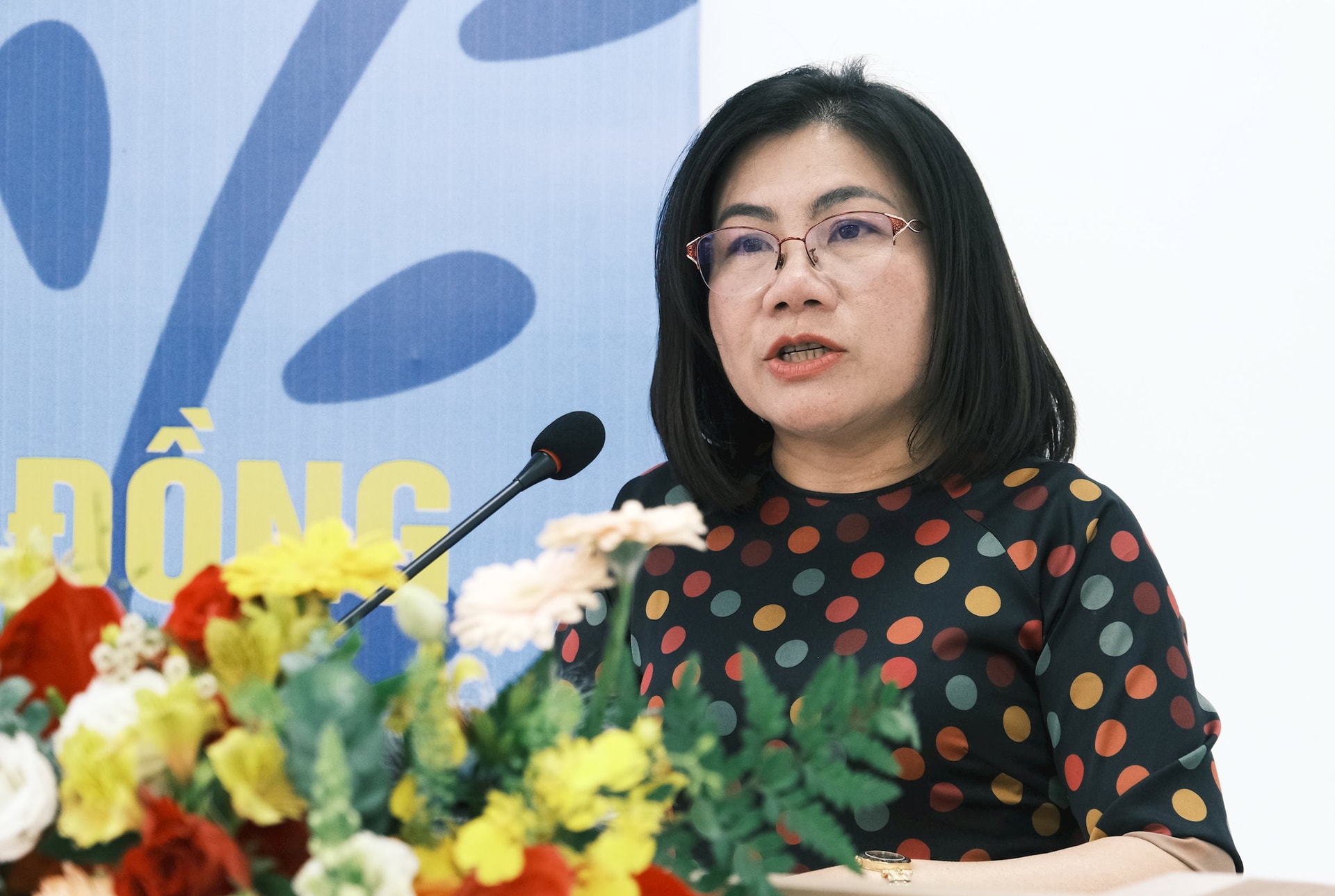 Phó Chủ tịch Hội LHPN tỉnh Lâm Đồng Nguyễn Thị Phương Thảo báo cáo