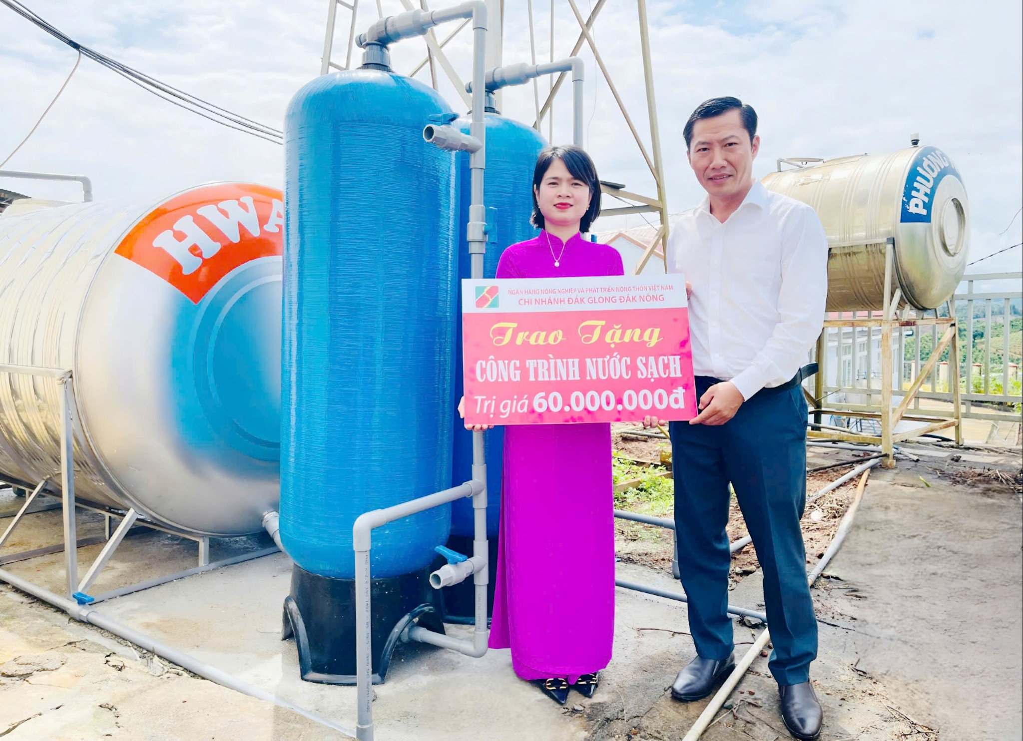 Tặng máy lọc nước