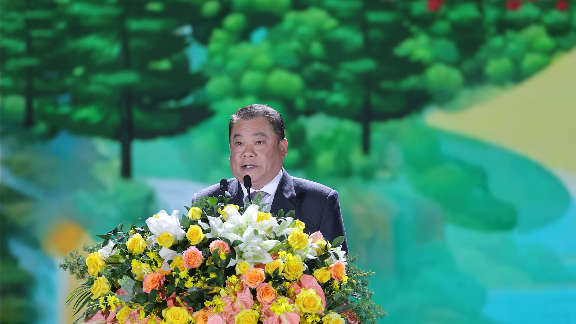 chu-tich-iep-hoi-du-lich-lam-thoi-tinh-lam-dong.jpg
