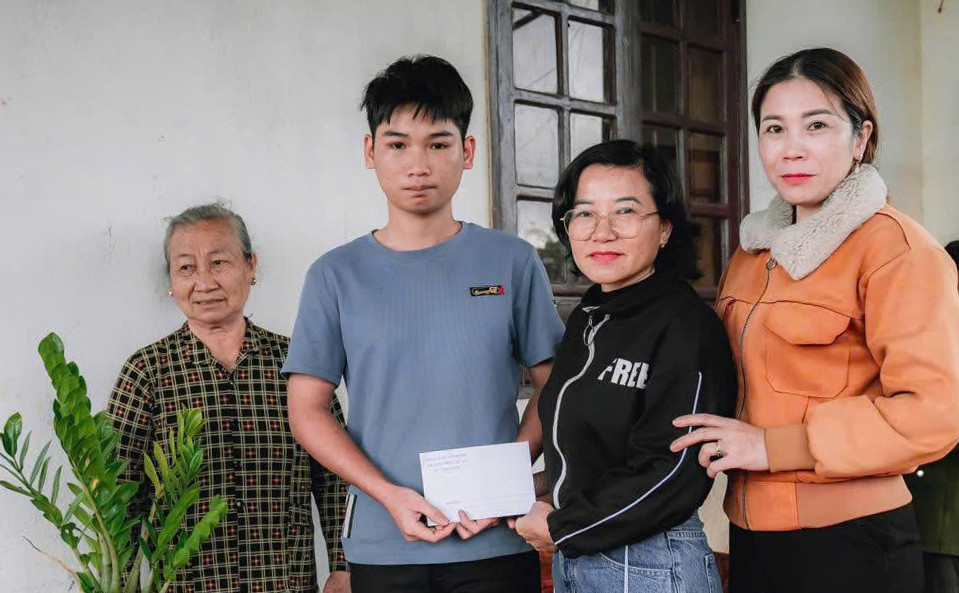 Góc học tập của em Vũ Trường An