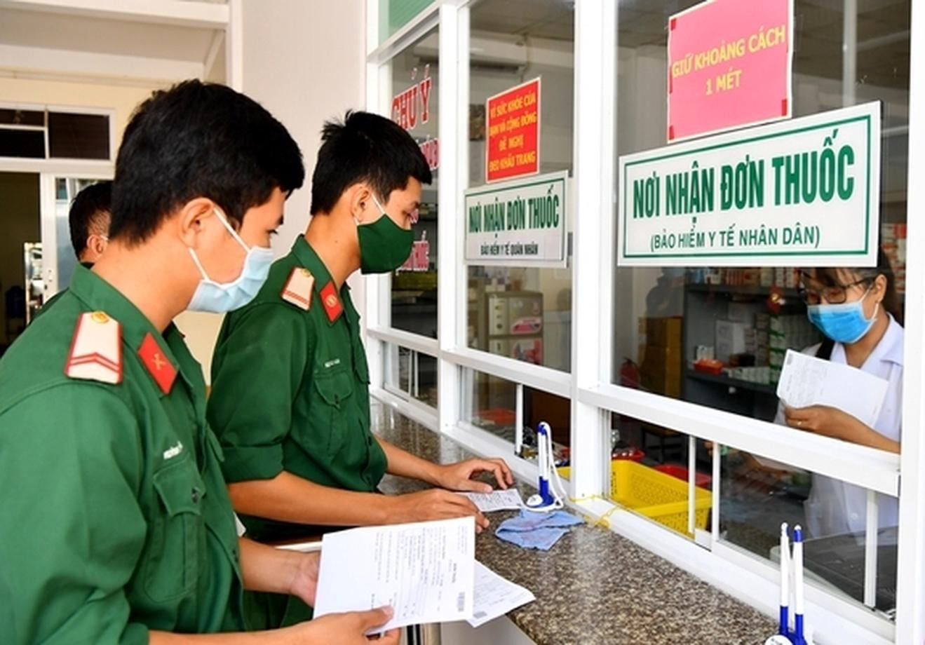 Hướng dẫn bảo lưu thời gian đóng bảo hiểm xã hội với người lao động trong Bộ Quốc phòng từ 02/10/2025 (Hình ảnh từ Internet)