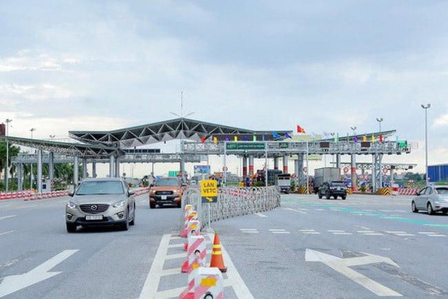 Đề xuất biểu mức thu phí sử dụng đường bộ thu qua đầu phương tiện đối với xe ôtô