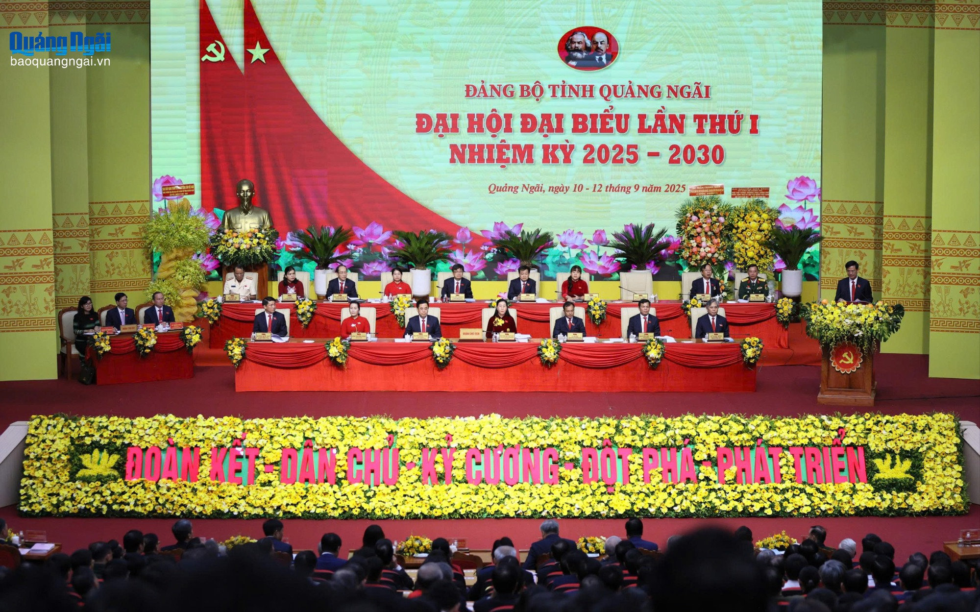Đại hội Đảng bộ cấp tỉnh đầu tiên trong cả nước- Ảnh 3.