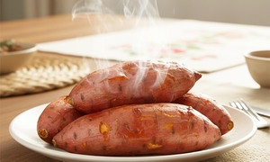 Bữa sáng chỉ ăn khoai lang, giảm cân hay rước họa vì thiếu chất?