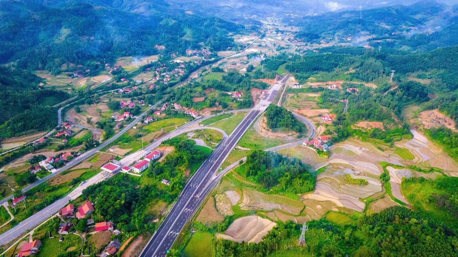 Hướng dẫn lập báo cáo nghiên cứu khả thi dự án PPP, báo cáo kinh tế - kỹ thuật đầu tư xây dựng từ 11/9/2025 (Hình ảnh từ Internet)