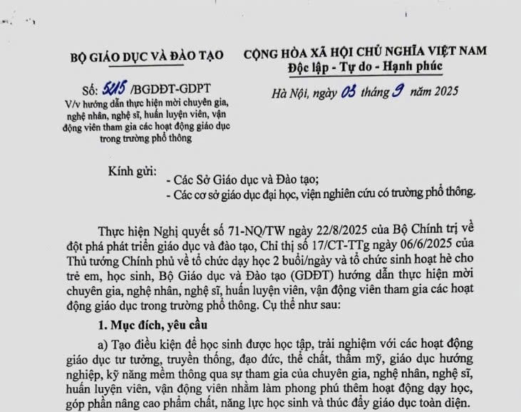 Công văn 5215/BGDĐT-GDPT: Hướng dẫn mời chuyên gia, nghệ sĩ và vận động viên tham gia giáo dục trong trường phổ thông