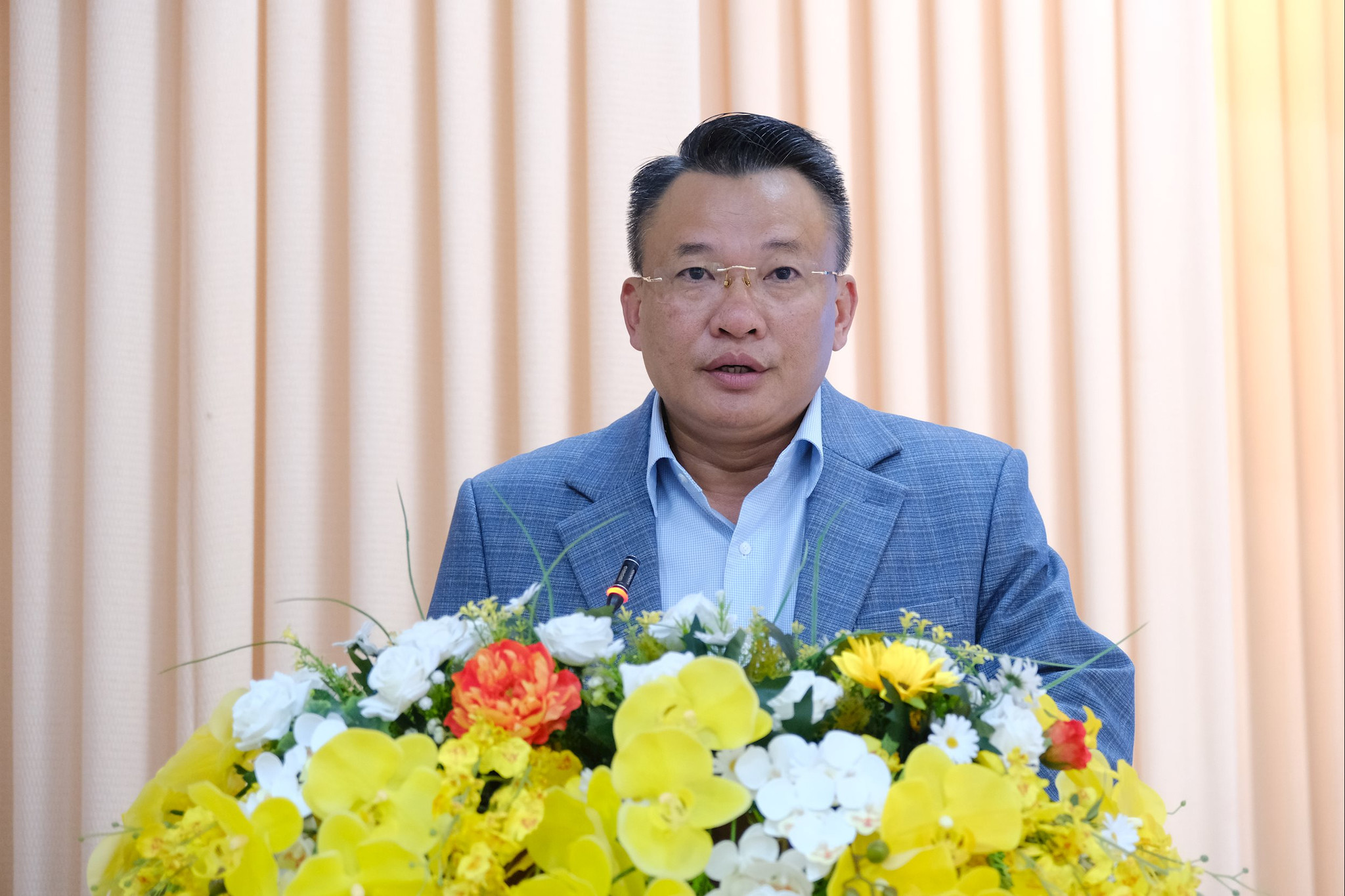 Đồng chí Trần Hùng Sơn - Phó Bí thư Đảng ủy, Chủ tịch UBND phường Xuân Trường - Đà Lạt phát biểu 