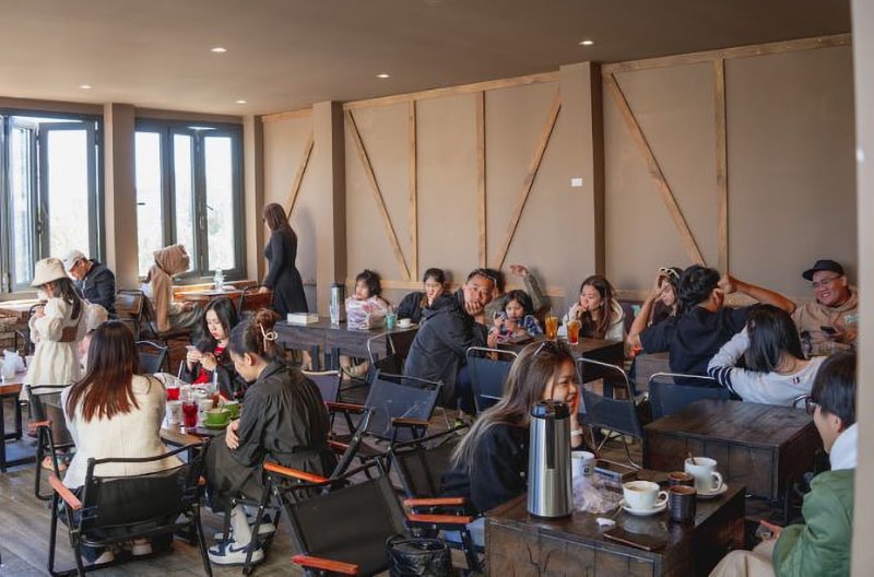 gau-cafe-12.jpg