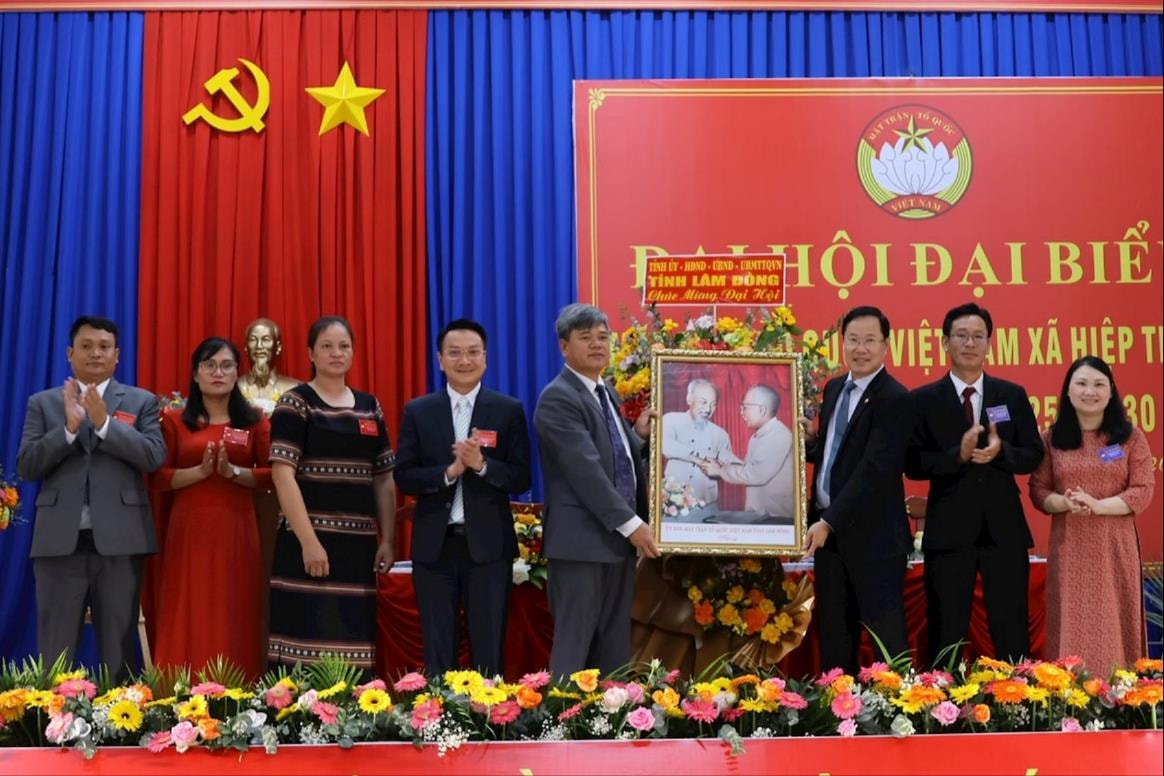 ១៤-២-.jpg