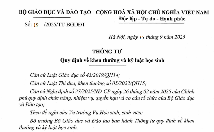 Đã có Thông tư 19/2025/TT-BGDĐT về khen thưởng và kỷ luật học sinh